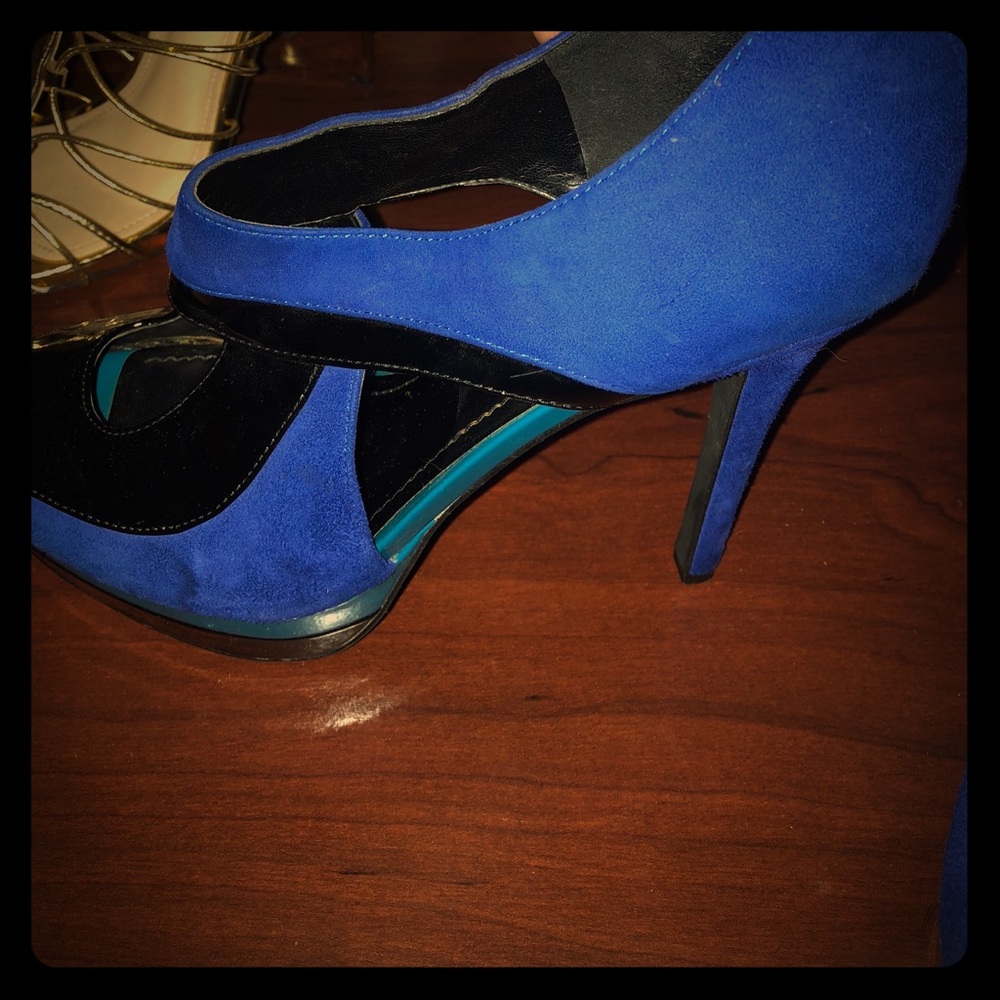 Blue suede shoes